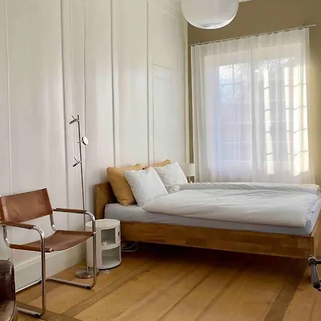 アパート Lovely Studio In A Villa