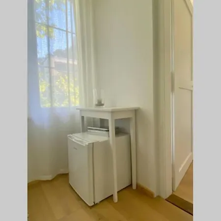 Lovely Studio In A Villa アパート *